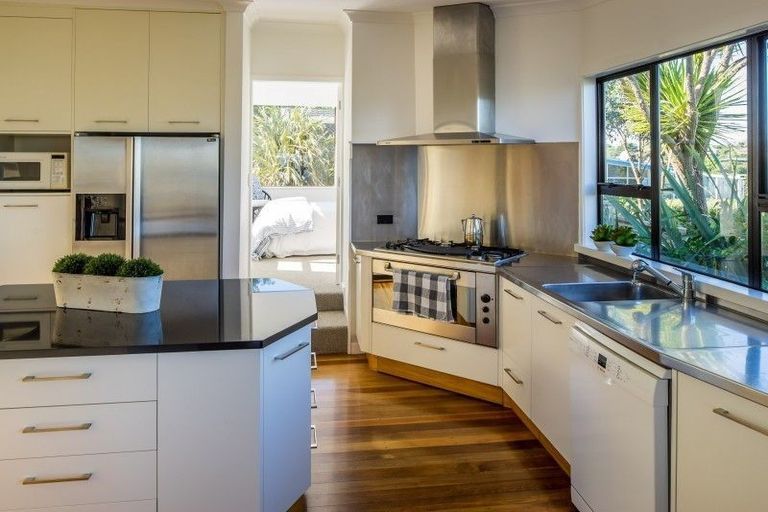 Photo of property in 38 Richard Street, Titahi Bay, Porirua, 5022