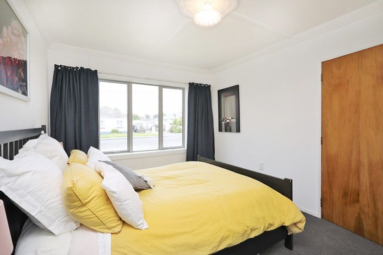 Photo of property in 61 Stobo Street, Grasmere, Invercargill, 9810