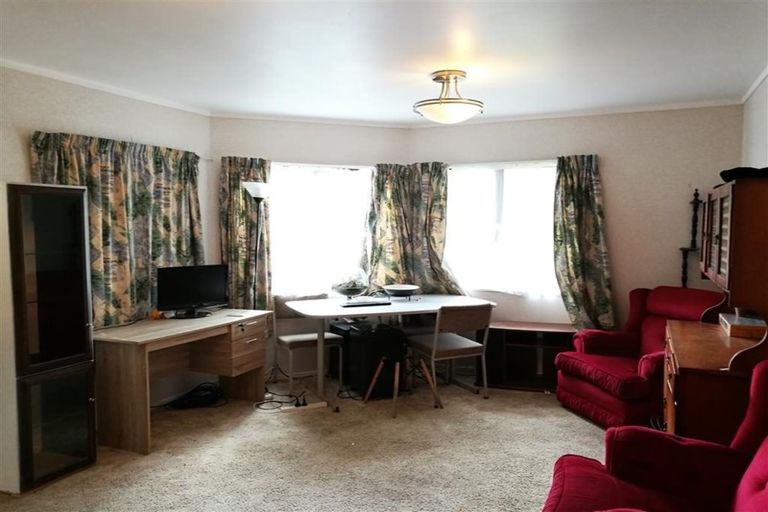 Photo of property in 48 Norway Street, Kelburn, Wellington, 6012