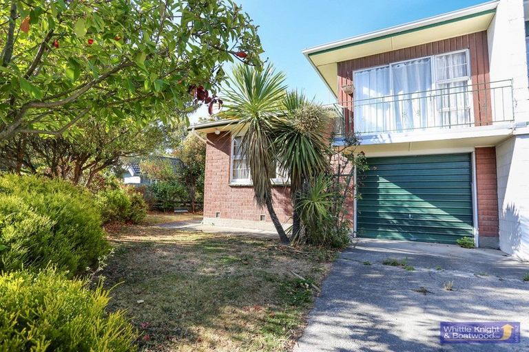 Photo of property in 2/19 Hilldale Place, Hillsborough, Christchurch, 8022
