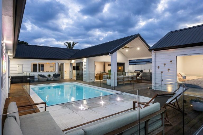 Photo of property in 29 Warwick Crescent, Taradale, Napier, 4112