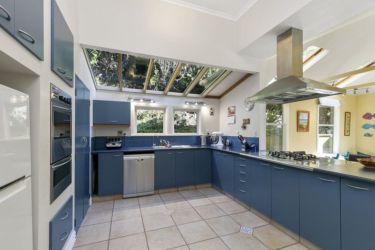 Photo of property in 31 Rawhiti Terrace, Kelburn, Wellington, 6012