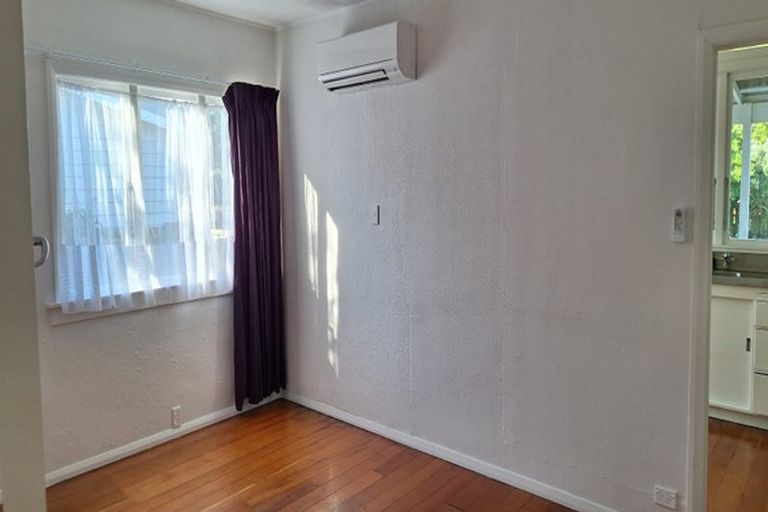 Photo of property in 45 York Street, Moera, Lower Hutt, 5010