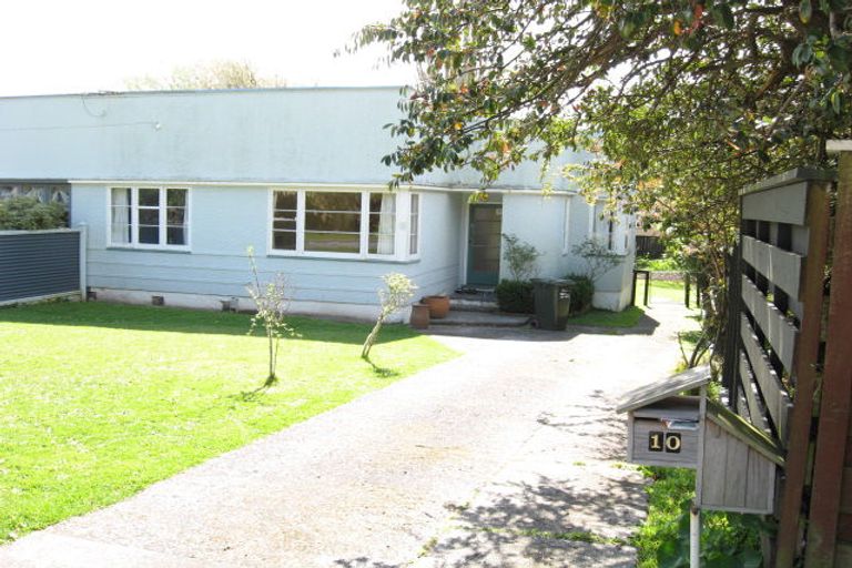 Photo of property in 10 Wyndrum Avenue, Waterloo, Lower Hutt, 5011