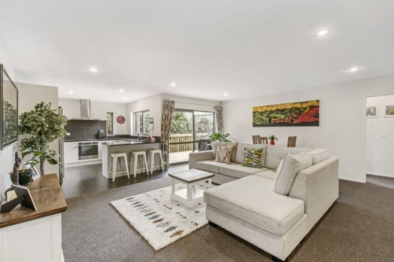 Photo of property in 21 Kilbryde Crescent, Pokeno, 2402