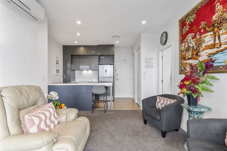 Photo of property in 1401/8 Lakewood Court, Manukau, Auckland, 2104