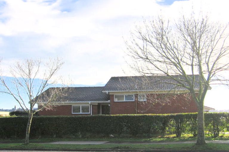 Photo of property in 86 Bramley Drive, Farm Cove, Auckland, 2012