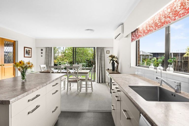 Photo of property in 44c Avondale Road, Taradale, Napier, 4112