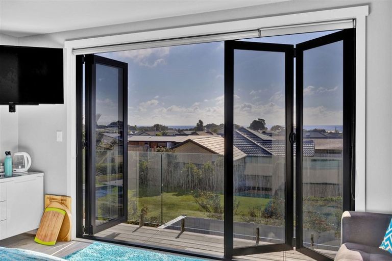 Photo of property in 57 Dillon Drive, Bell Block, New Plymouth, 4312