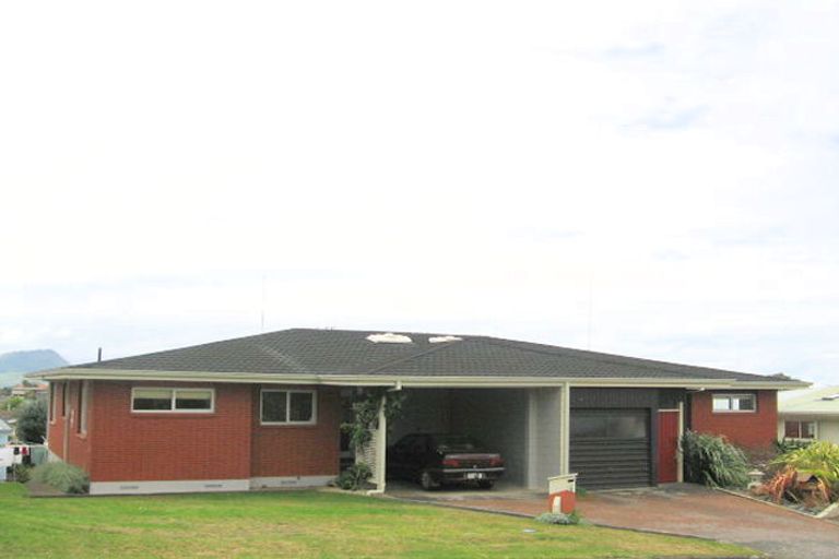 Photo of property in 5 Mana Street, Otumoetai, Tauranga, 3110