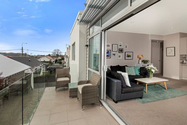 Photo of property in 5/30 Springfield Road, St Albans, Christchurch, 8014