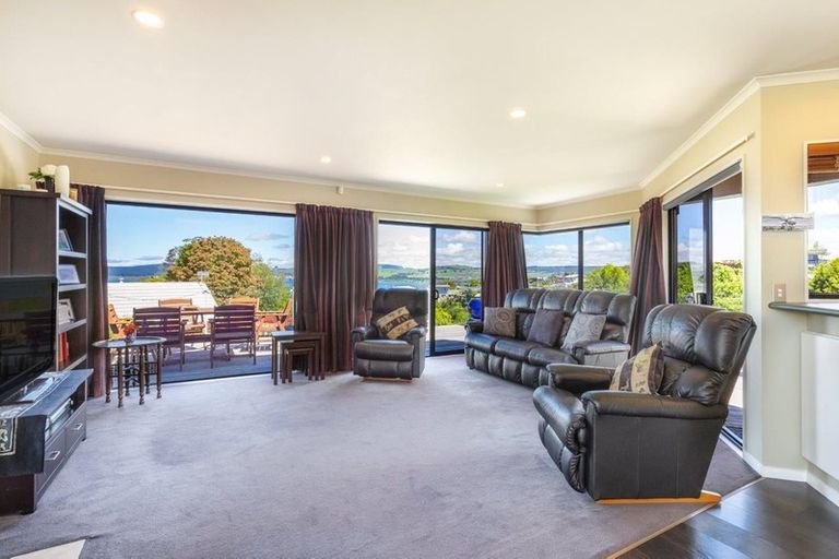 Photo of property in 78 Harvey Street, Waipahihi, Taupo, 3330