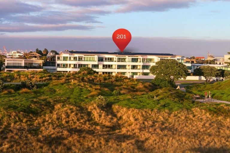 Photo of property in 201/136 Marine Parade, Mount Maunganui, 3116