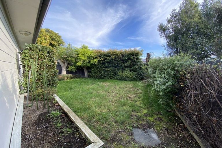 Photo of property in 20a Merton Crescent, Pirimai, Napier, 4112