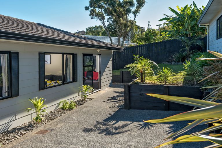 Photo of property in 3/15 Greenhill Crescent, Pakuranga, Auckland, 2010