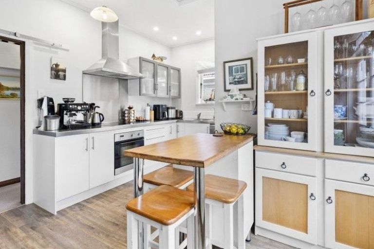 Photo of property in 29 Parata Street, Hokowhitu, Palmerston North, 4410