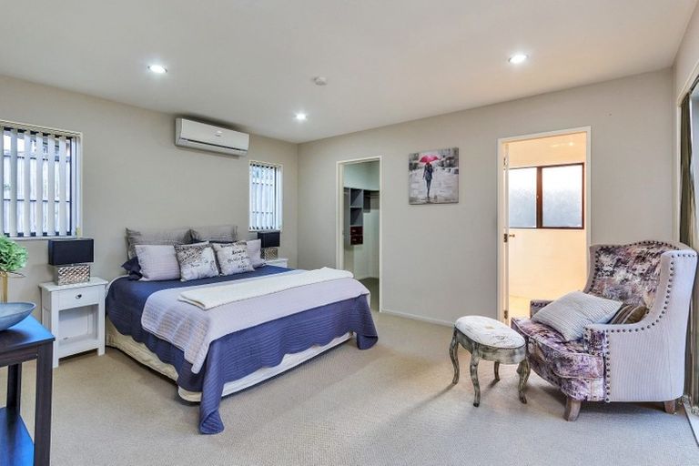 Photo of property in 37 Cartmel Avenue, Massey, Auckland, 0614
