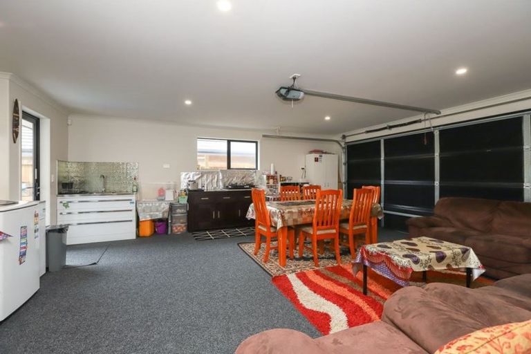 Photo of property in 227 Dixon Road, Fitzroy, Hamilton, 3206