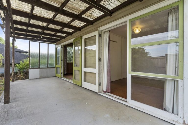 Photo of property in 13 Ennis Avenue, Pakuranga Heights, Auckland, 2010