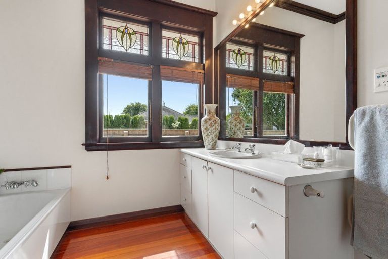 Photo of property in 121 Essex Street, Masterton, 5810