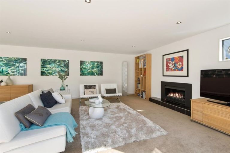 Photo of property in 9b Beverley Street, St Albans, Christchurch, 8014