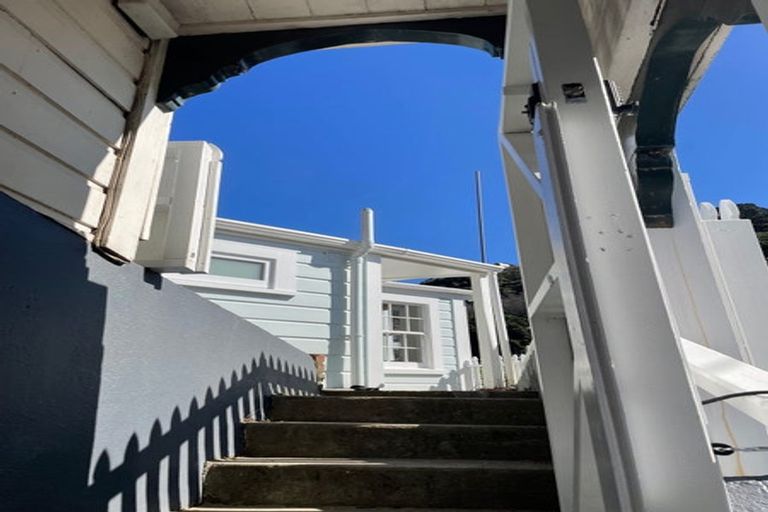 Photo of property in 2 Glenbervie Terrace, Thorndon, Wellington, 6011