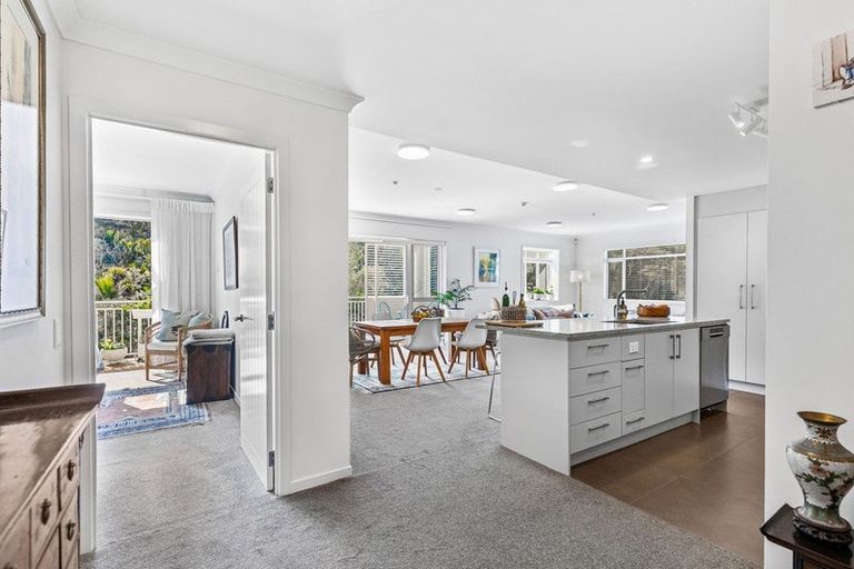 Photo of property in 90 Eaves Bush Parade, Orewa, 0931