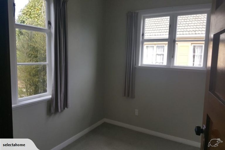 Photo of property in 142 Oxford Terrace, Epuni, Lower Hutt, 5011