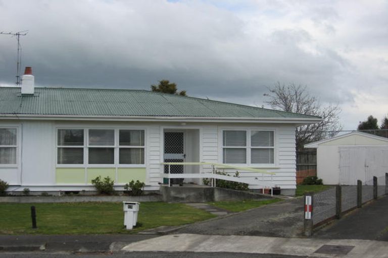 Photo of property in 19 Bannister Court, Masterton, 5810