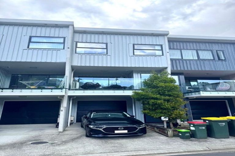 Photo of property in 25/5 Perekia Street, Albany, Auckland, 0632