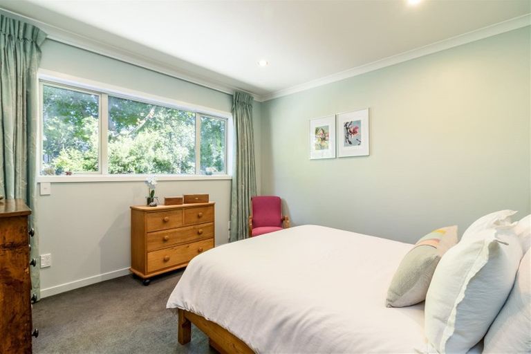 Photo of property in 36 Bryndwr Road, Fendalton, Christchurch, 8052