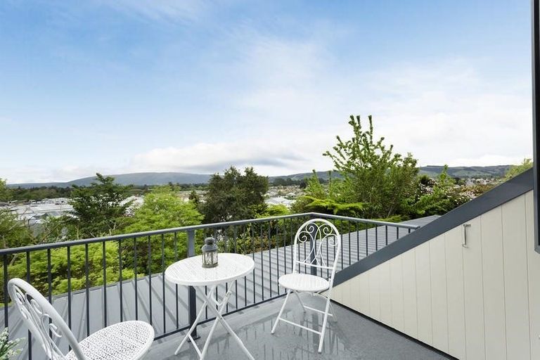 Photo of property in 5 Woodland Avenue, Mosgiel, 9024