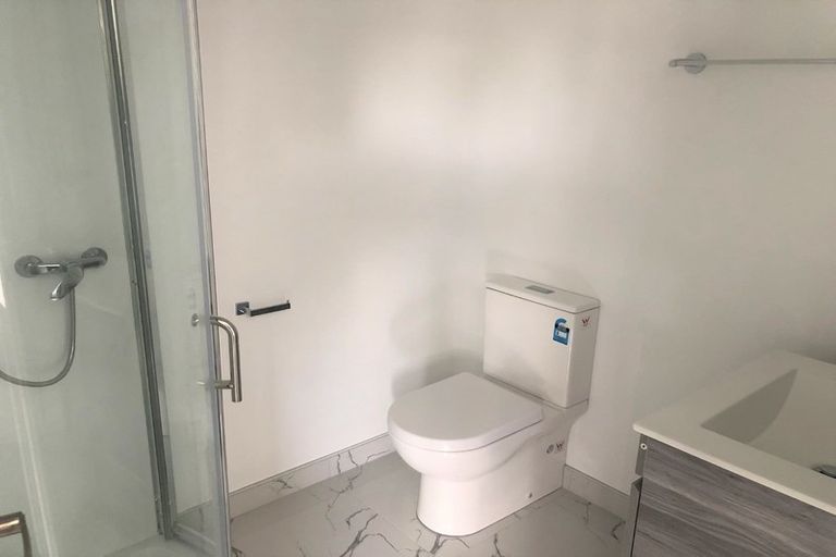 Photo of property in 16 Inverness Avenue, Hamilton East, Hamilton, 3216