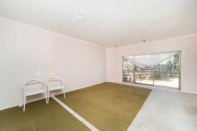 Photo of property in 327 Cambridge Avenue, Ashhurst, 4810