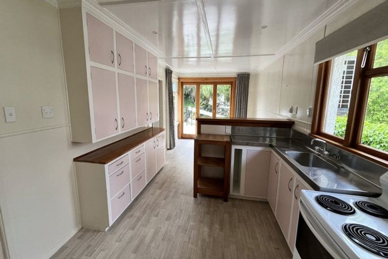 Photo of property in 27 Glendining Avenue, North East Valley, Dunedin, 9010