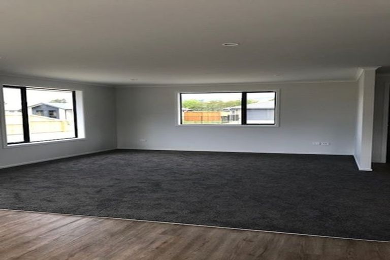 Photo of property in 11 George Fyfe Way, Wakefield, 7025