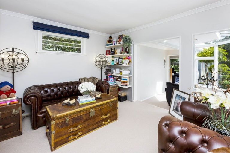 Photo of property in 385 Fergusson Drive, Heretaunga, Upper Hutt, 5018