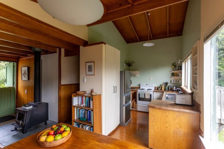 Photo of property in 5 Yarborough Street, Kohukohu, 0491