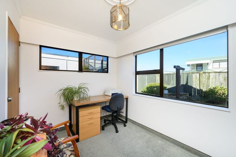 Photo of property in 12 Seabury Avenue, Foxton Beach, Foxton, 4815