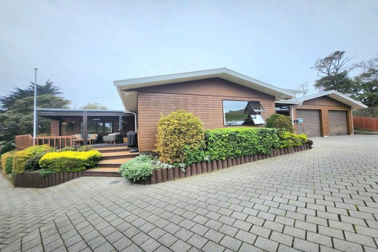 Photo of property in 16 Coronation Street, Moeraki, Palmerston, 9482