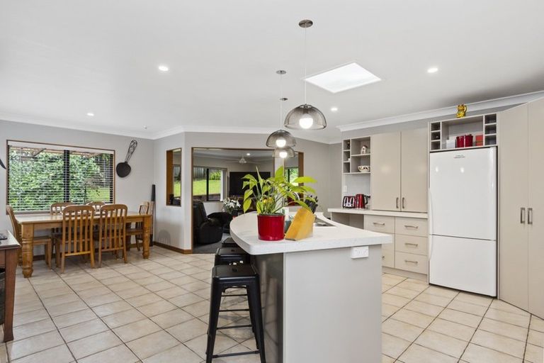 Photo of property in 76 Village Park Drive, Welcome Bay, Tauranga, 3112