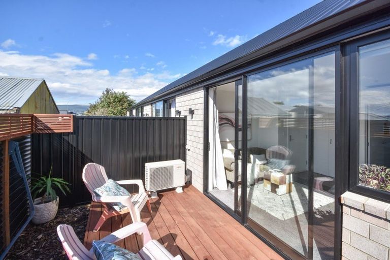 Photo of property in 1b Dey Street, Mosgiel, 9024