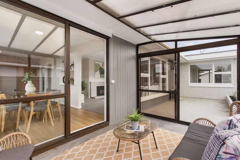 Photo of property in 29 Donnington Street, Parklands, Christchurch, 8083