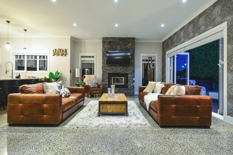 Photo of property in 17 Karl Michael Crescent, Flagstaff, Hamilton, 3210