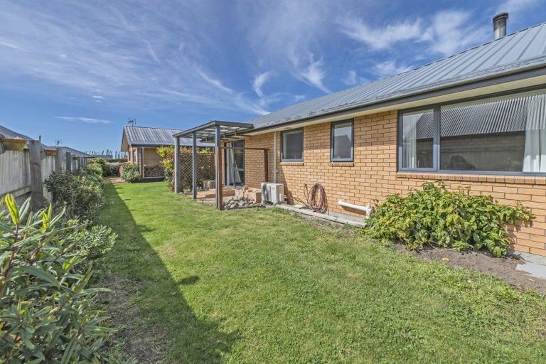 Photo of property in 13 Brooker Place, Kirwee, Darfield, 7571
