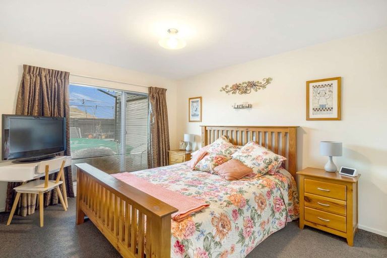 Photo of property in 1 Penbury Close, Huntingdon, Ashburton, 7774