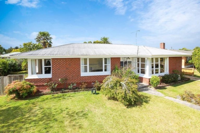 Photo of property in 11 Garthwood Road, Hillcrest, Hamilton, 3216