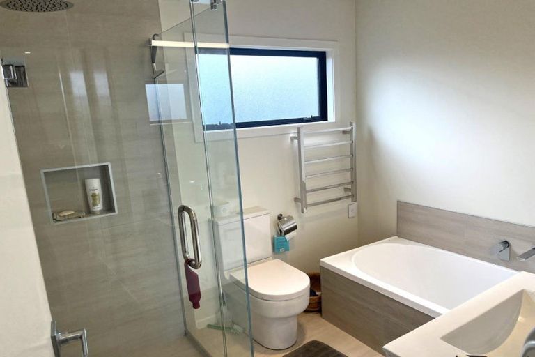 Photo of property in 12b Skinner Street, Blagdon, New Plymouth, 4310