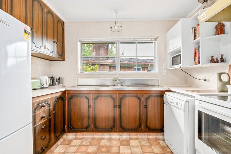 Photo of property in 44 Glen Lynne Avenue, Queenwood, Hamilton, 3210