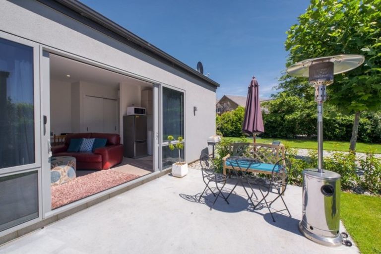 Photo of property in 17 Mountain View Drive, Wanaka, 9382